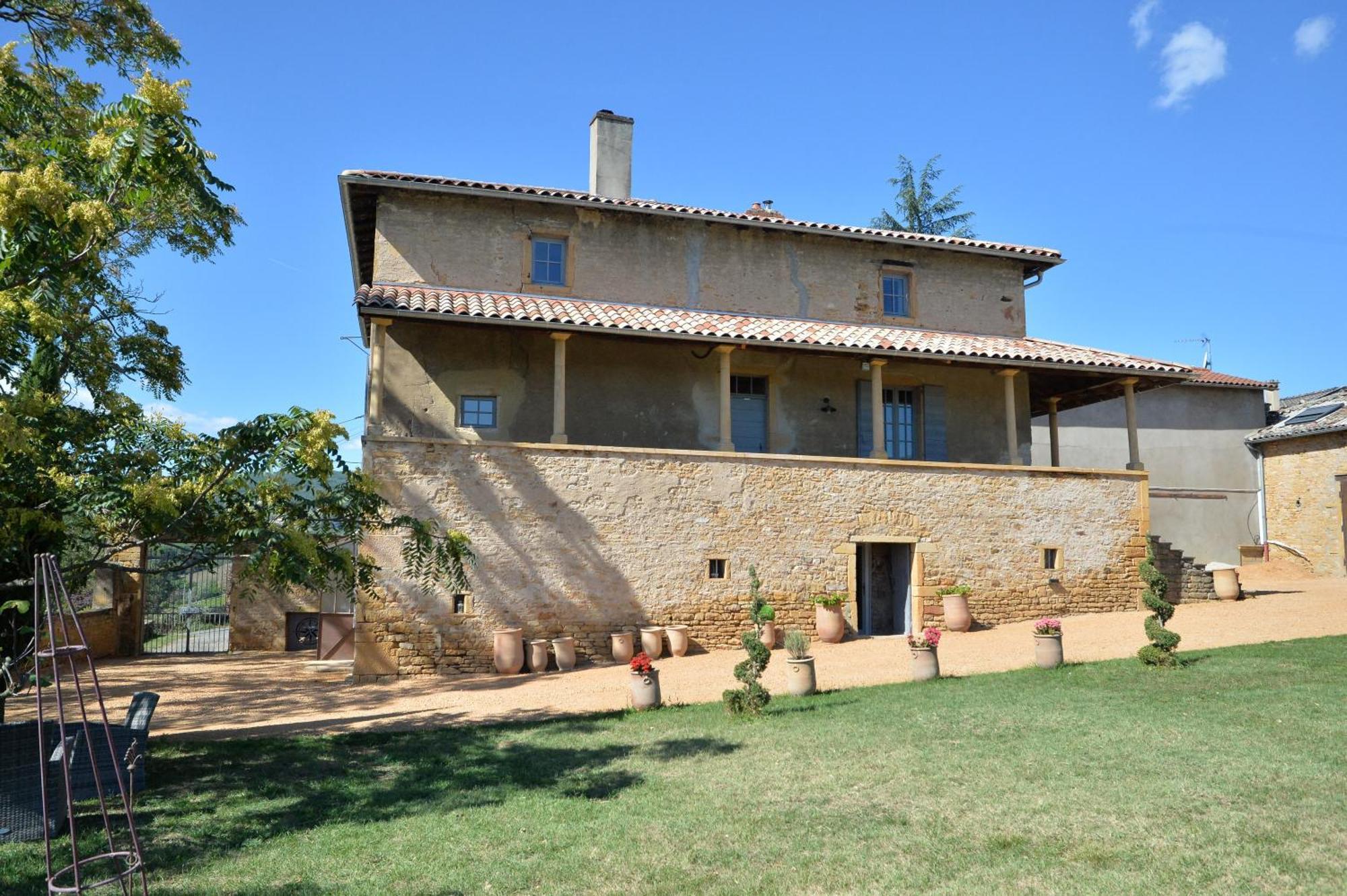 Le Clos Zelie * Pouilly-le-Monial